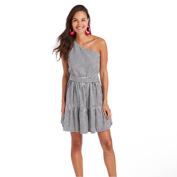 Vineyard Vines Dresses & Skirts - NWT Vineyard Vines Gingham Dress One Shoulder Black and White